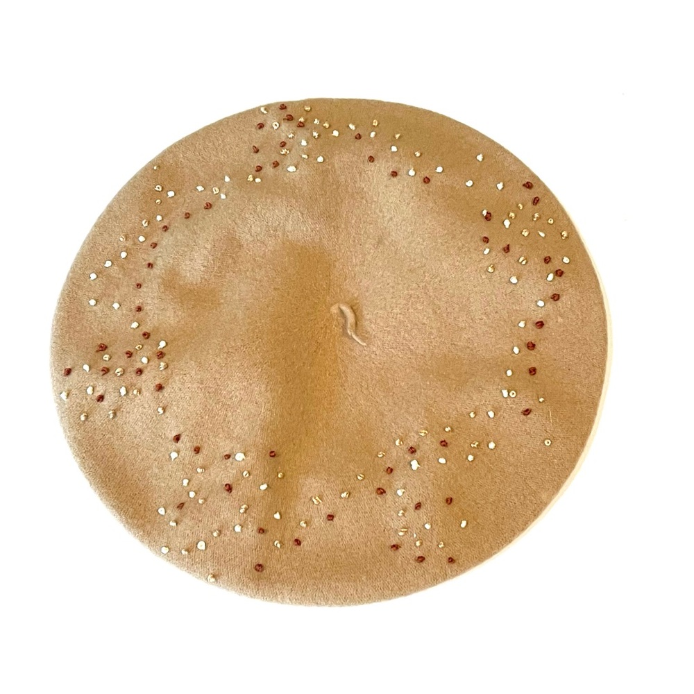 Wool beret camel tan made in France with new hand-embroidery never worn